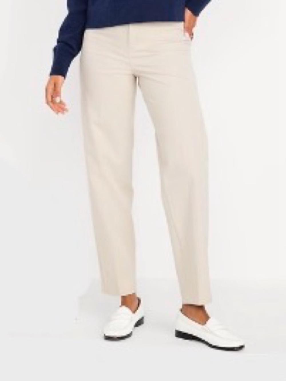 NWT- Old Navy - 18. Pixie Straight Ankle - Picture 1 of 8
